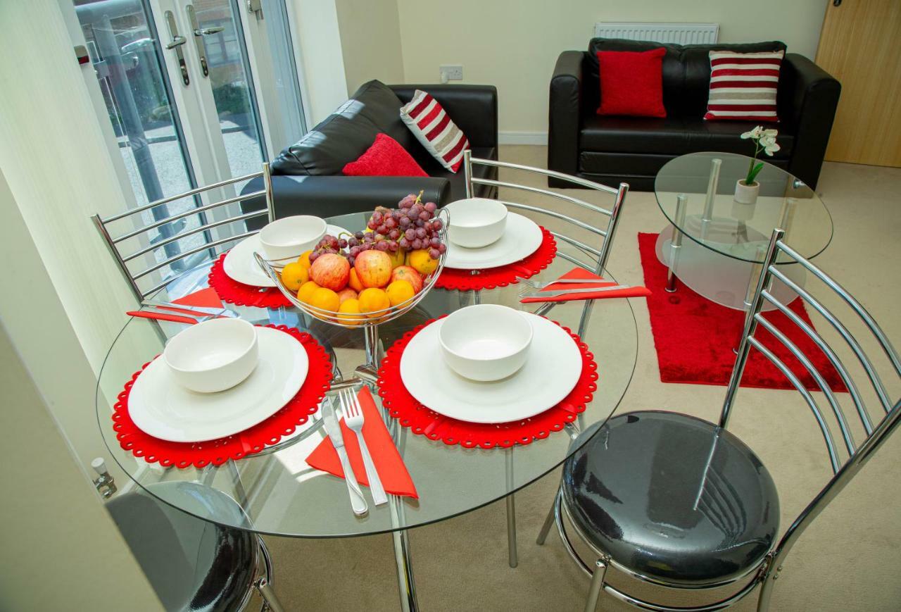 Lake View Apartment Northampton Ngoại thất bức ảnh