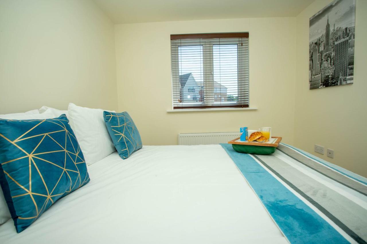 Lake View Apartment Northampton Ngoại thất bức ảnh