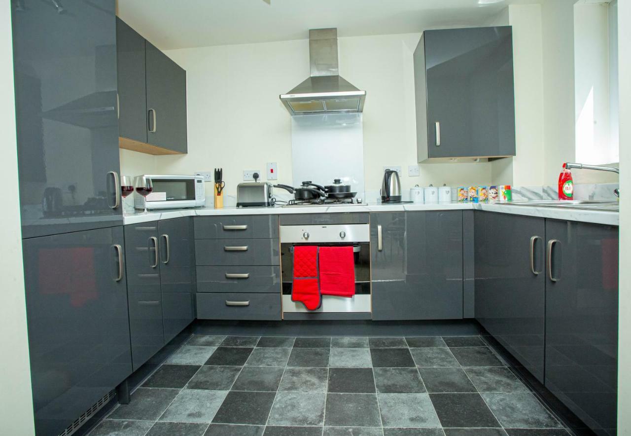 Lake View Apartment Northampton Ngoại thất bức ảnh